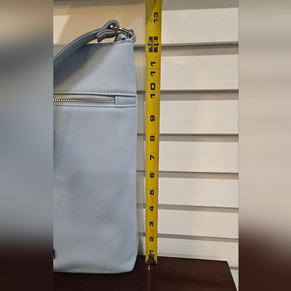 London Fog Sky Blue Large Crossbody Bag - Picture 13 of 13
